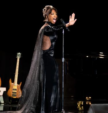 雲妮侯斯頓：與愛共舞  I Wanna Dance with Somebody